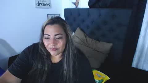 Snapshot of dihayara chatting on 07/02/26, 01:16 Mariana online show from 07/02/26, 01:16