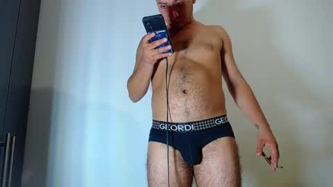 Snapshot of diiego_xxx chatting on 12/05/24, 11:40 diiego_xxx online show from 12/05/24, 11:40