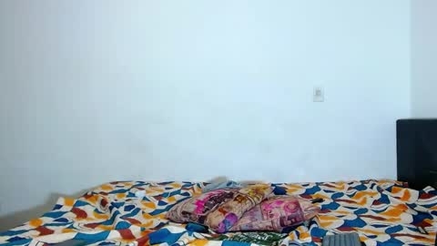 Snapshot of diiego_xxx chatting on 12/29/24, 03:44 diiego_xxx online show from 12/29/24, 03:44