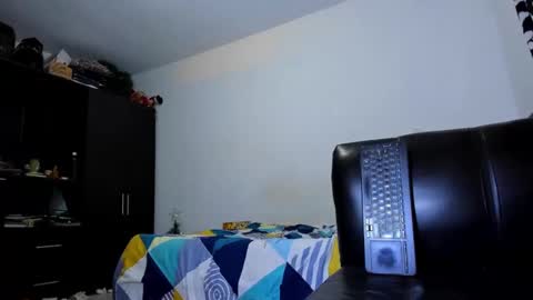 Snapshot of diiego_xxx chatting on 11/23/25, 09:14 diiego_xxx online show from 11/23/25, 09:14