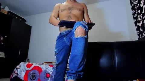 Snapshot of diiego_xxx chatting on 12/15/25, 02:54 diiego_xxx online show from 12/15/25, 02:54