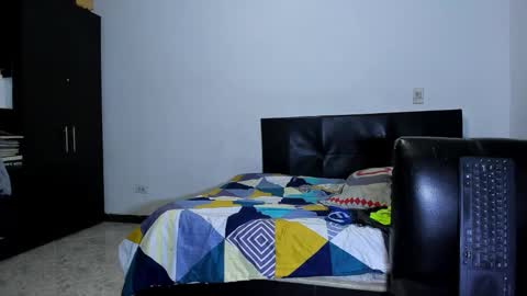 Snapshot of diiego_xxx chatting on 02/06/26, 01:25 diiego_xxx online show from 02/06/26, 01:25