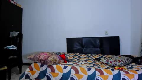 Snapshot of diiego_xxx chatting on 02/20/26, 11:43 diiego_xxx online show from 02/20/26, 11:43