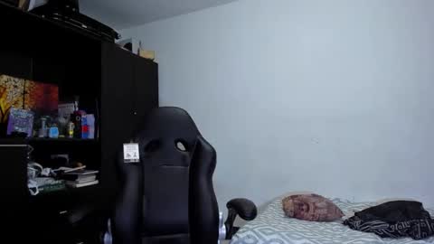 diiego_xxx online show from 04/18/26, 09:57