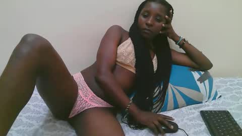 Snapshot of dijahot chatting on 09/15/25, 05:57 Dijah online show from 09/15/25, 05:57