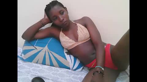 Snapshot of dijahot chatting on 09/24/25, 08:17 Dijah online show from 09/24/25, 08:17