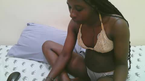 Snapshot of dijahot chatting on 10/20/25, 02:34 Dijah online show from 10/20/25, 02:34