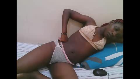 Snapshot of dijahot chatting on 12/02/25, 02:17 Dijah online show from 12/02/25, 02:17