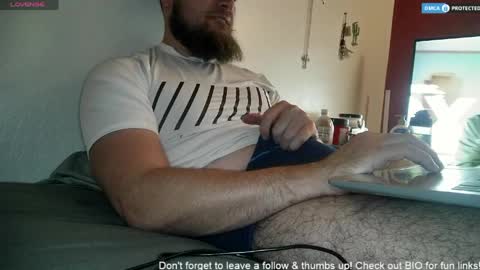 Daddy online show from 04/22/26, 04:37