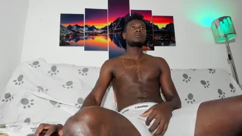 Snapshot of dilaan_carter chatting on 03/05/25, 12:55 joshua online show from 03/05/25, 12:55