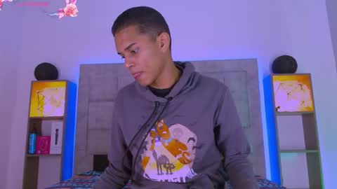 Dilan online show from 12/18/25, 12:44