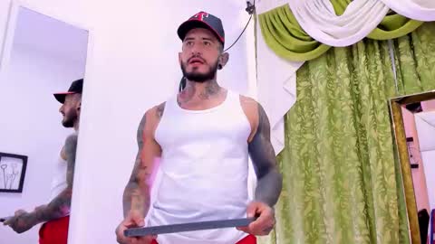 Snapshot of dilan_scootk_ chatting on 11/26/25, 07:26 dilan_scootk_ online show from 11/26/25, 07:26