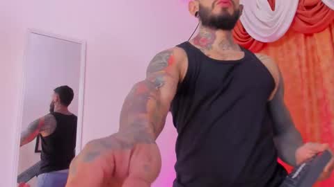 dilan_scootk_ online show from 03/15/26, 11:27