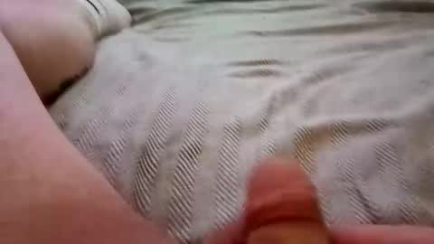 dilevics1985 online show from 10/04/25, 09:29