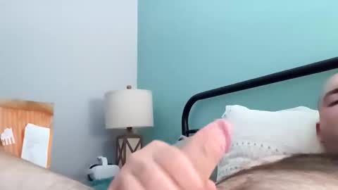 Snapshot of dill_bobby chatting on 02/22/26, 06:13 dill_bobby online show from 02/22/26, 06:13