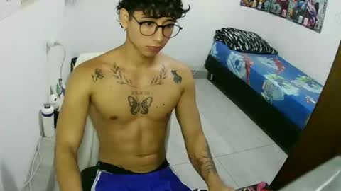 Snapshot of dillom420 chatting on 12/02/25, 08:04 dillom420 online show from 12/02/25, 08:04