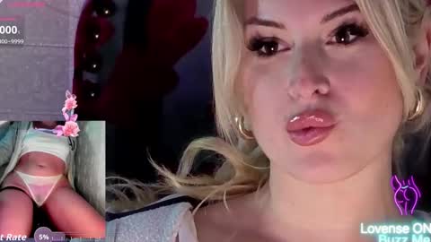 Maria online show from 12/01/25, 08:25