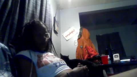 Snapshot of dime9nsmoke chatting on 07/23/26, 05:27 Dime9 online show from 07/23/26, 05:27