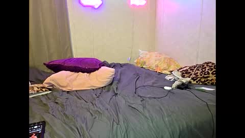 Sofie online show from 03/28/26, 07:08