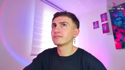 Julian Independent Model online show from 02/01/26, 10:30