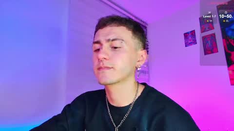 Julian Independent Model online show from 04/04/26, 11:13