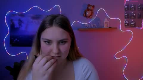 dina_bloom online show from 03/05/26, 08:16