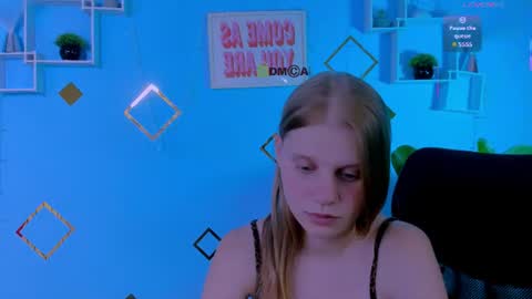 dina_bloom online show from 07/12/26, 06:54