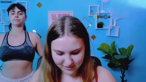 dina_bloom online show from 07/26/26, 09:21