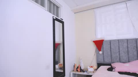 DINA online show from 12/20/25, 06:37