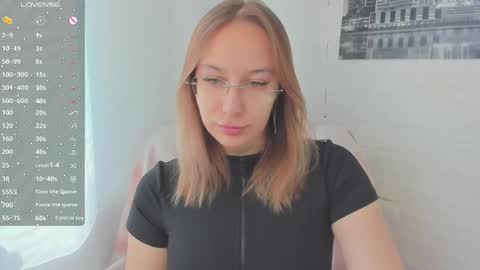 Dina online show from 04/03/26, 07:39