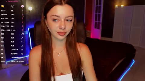 Snapshot of dinacandy chatting on 09/09/25, 05:29 dinacandy online show from 09/09/25, 05:29