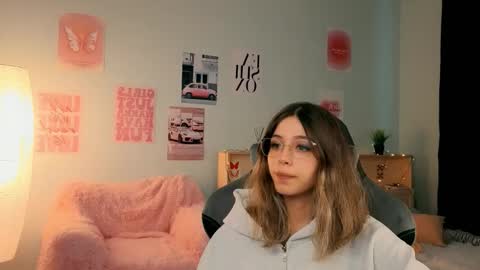 Sara Connor online show from 03/01/26, 01:13