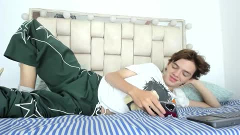 apollo online show from 12/15/25, 01:59