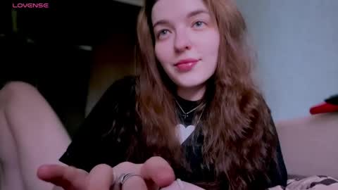 Diora  Sam  online show from 05/08/26, 05:57