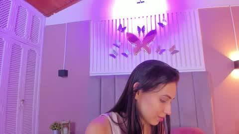 Cristal  online show from 02/11/25, 03:18