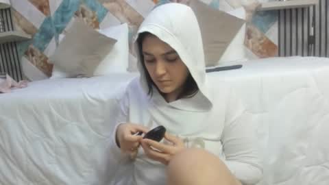 Snapshot of diosaelchat chatting on 10/24/25, 03:25 diosaelchat online show from 10/24/25, 03:25