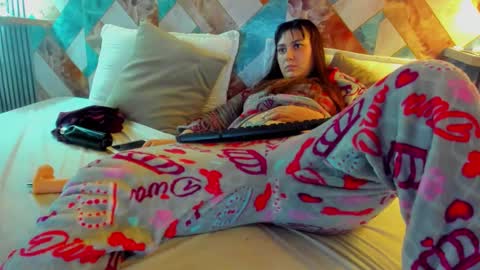 Snapshot of diosaelchat chatting on 11/18/25, 03:56 diosaelchat online show from 11/18/25, 03:56