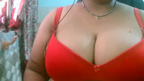 Snapshot of dipa2345 chatting on 09/20/25, 04:02 dipa2345 online show from 09/20/25, 04:02