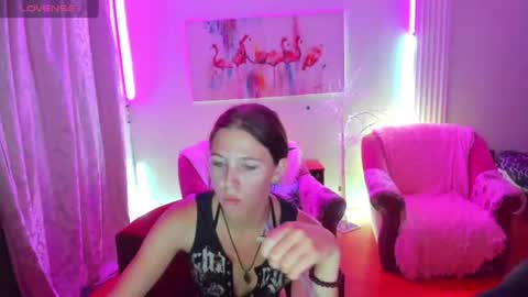 Snapshot of dirapunzel chatting on 07/19/26, 07:17 Hi Im Dany online show from 07/19/26, 07:17