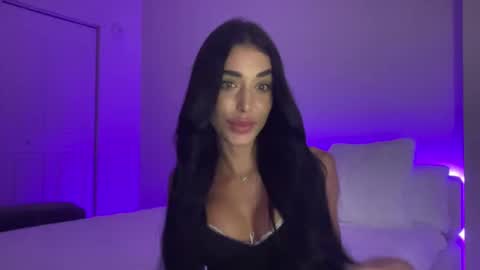 Snapshot of dirianyisabelx chatting on 11/01/25, 10:56 Diriany Isabel online show from 11/01/25, 10:56