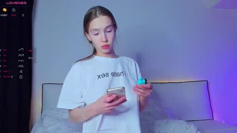 Hailey online show from 02/20/25, 08:25