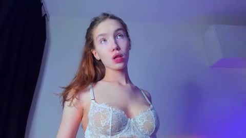 Hailey online show from 02/22/25, 01:44