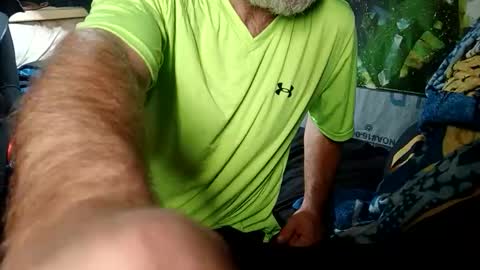 Snapshot of dirtmcgirt82 chatting on 12/13/24, 08:20 dirtmcgirt82 online show from 12/13/24, 08:20