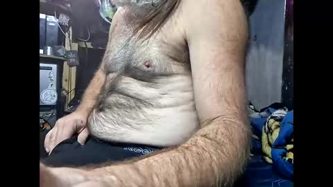 Snapshot of dirtmcgirt82 chatting on 12/01/25, 08:08 dirtmcgirt82 online show from 12/01/25, 08:08