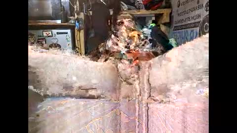 Snapshot of dirtmcgirt82 chatting on 12/04/25, 08:01 dirtmcgirt82 online show from 12/04/25, 08:01