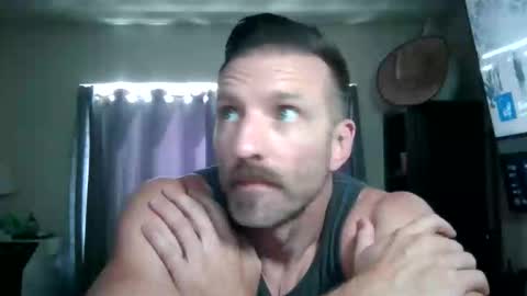 Snapshot of dirty_birdy_ chatting on 04/14/26, 06:36 dirty_birdy_ online show from 04/14/26, 06:36