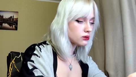 Snapshot of dirty_kiss69 chatting on 10/13/25, 01:05 Dirty Kiss69 online show from 10/13/25, 01:05