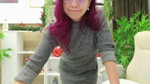 dirty_mature online show from 12/28/24, 06:17