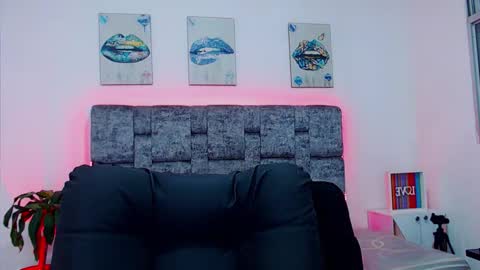 dirty model online show from 09/14/25, 01:38