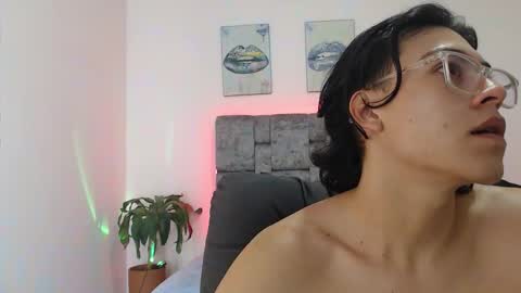 dirty model online show from 09/15/25, 03:06